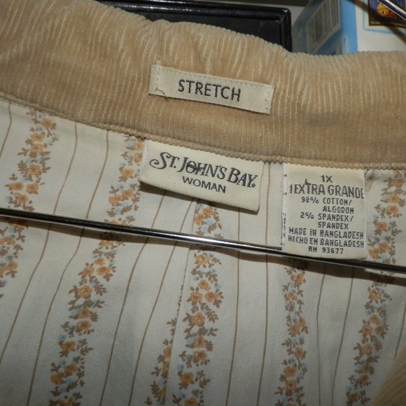 Blazer, Gold Corduroy - Picture 3 of 4